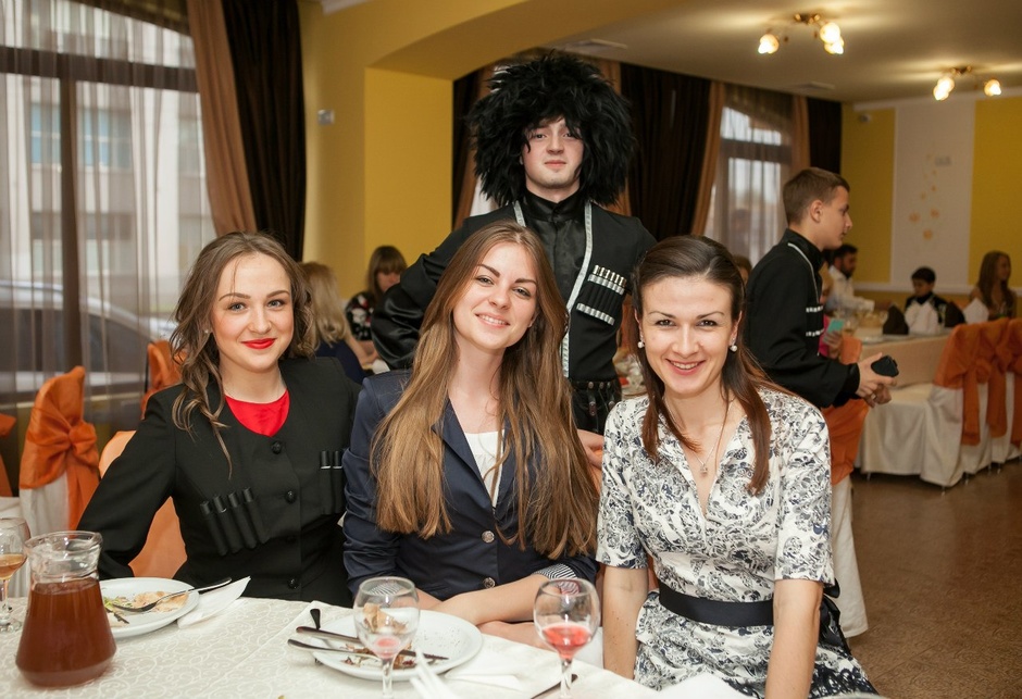 Корпоративный вечер для родителей и учеников